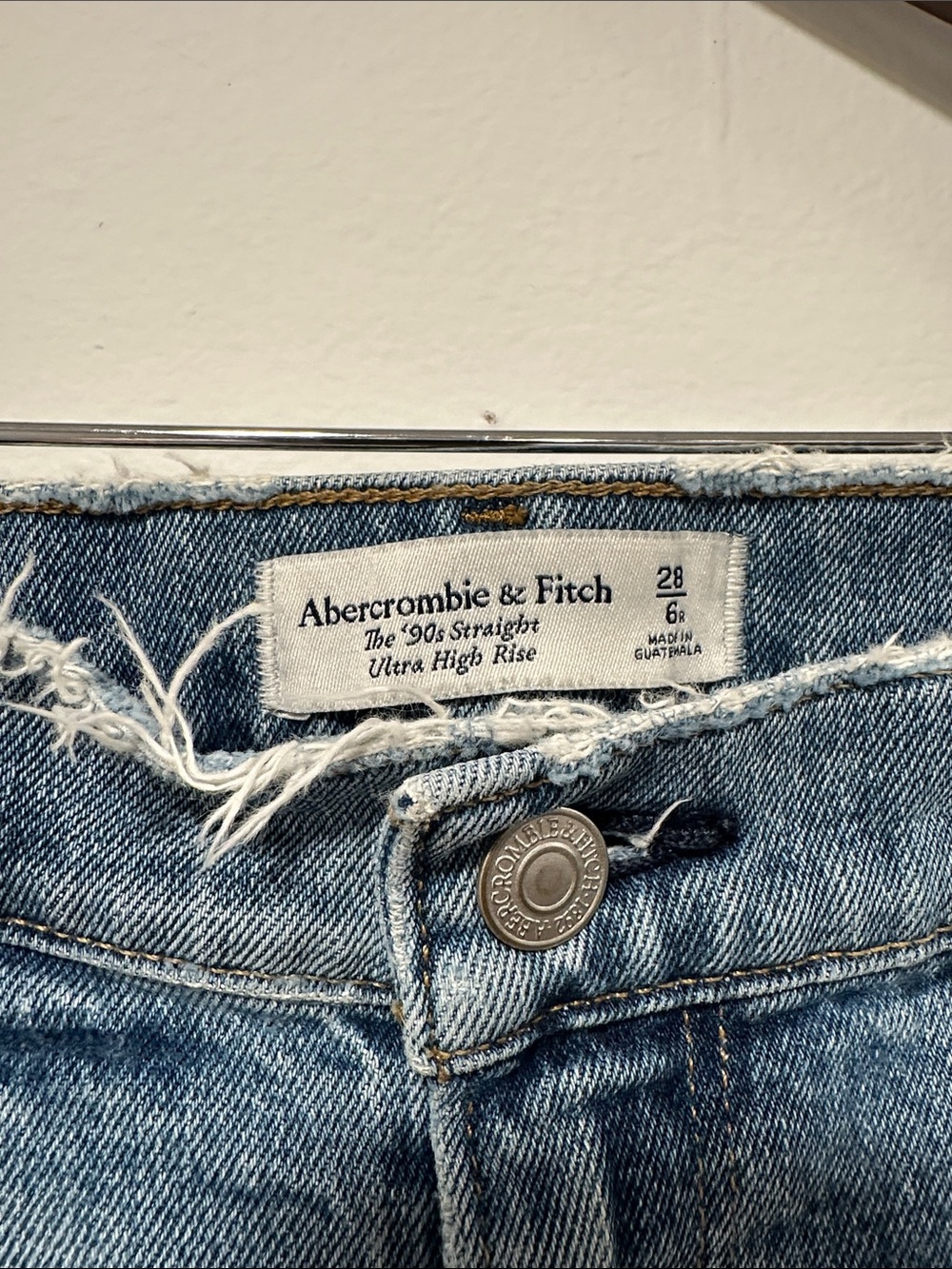 Abercrombie & Fitch Light Blue The ‘90s Straight Ultra High Rise 163 - Picture 2 of 5